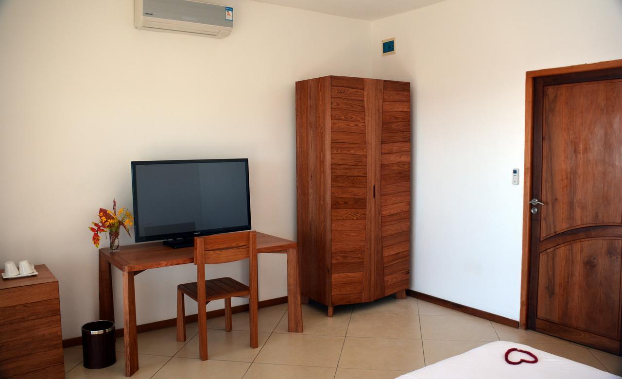 Hotel Mahita Tsara Djamandjary Стая снимка